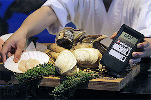 Geiger Counter Detects Radiation in Japan Seafood